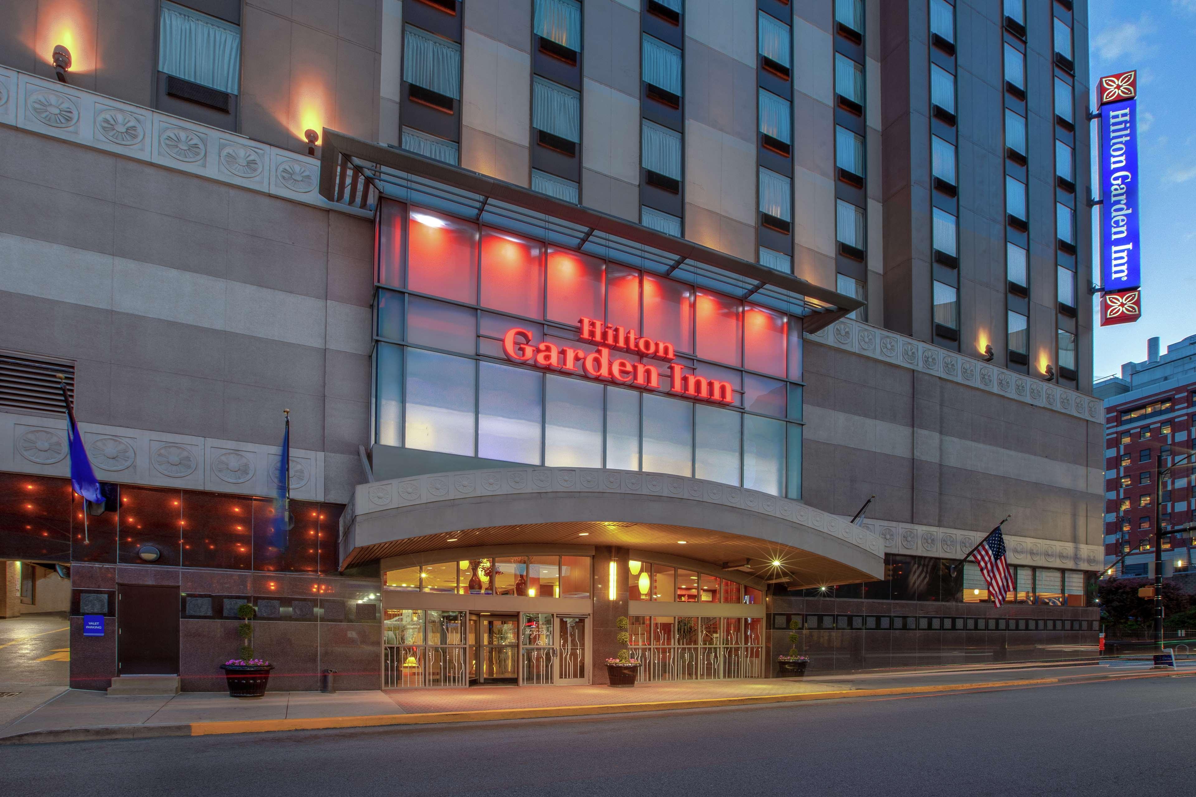 Hilton Garden Inn Pittsburgh University Place Exterior foto