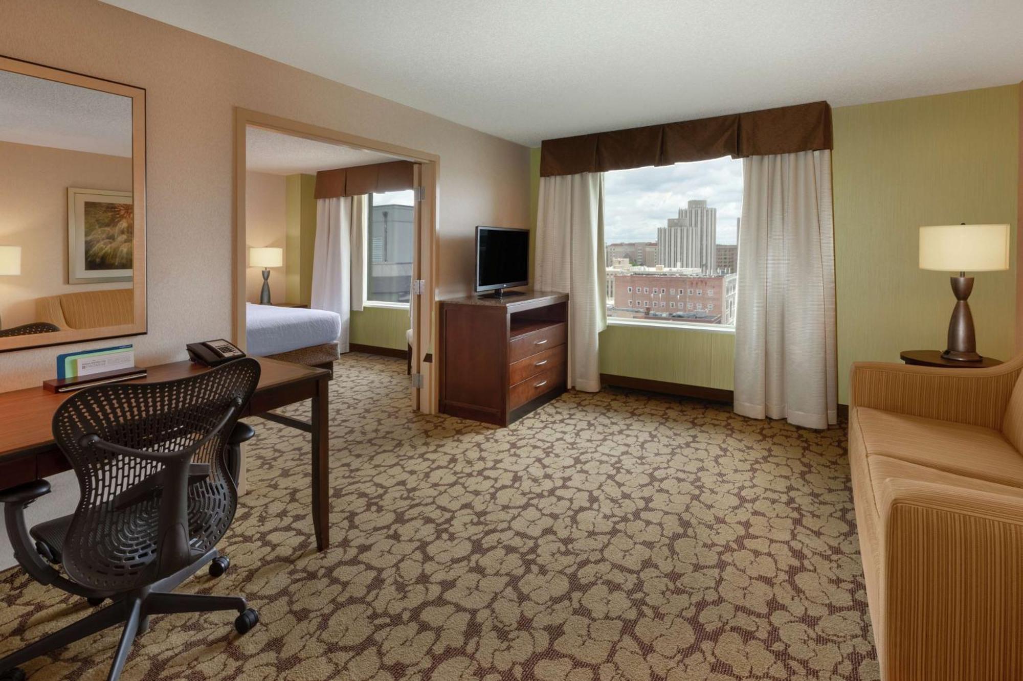 Hilton Garden Inn Pittsburgh University Place Exterior foto
